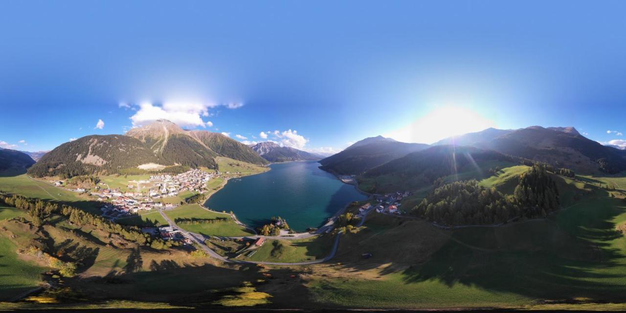 Hotel Etschquelle Resia Dış mekan fotoğraf